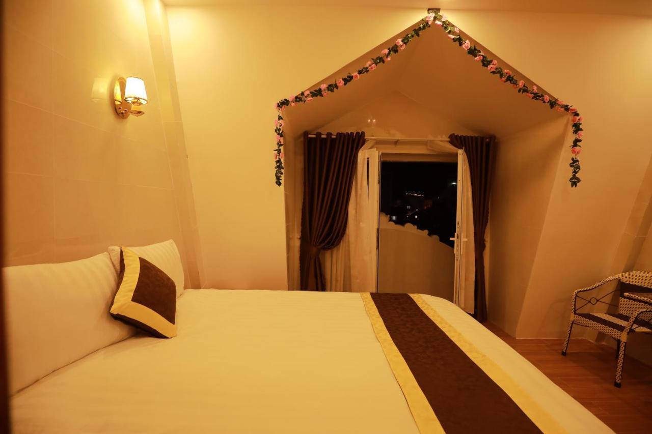 דה לאט Ves - Pa Luxury Hotel מראה חיצוני תמונה