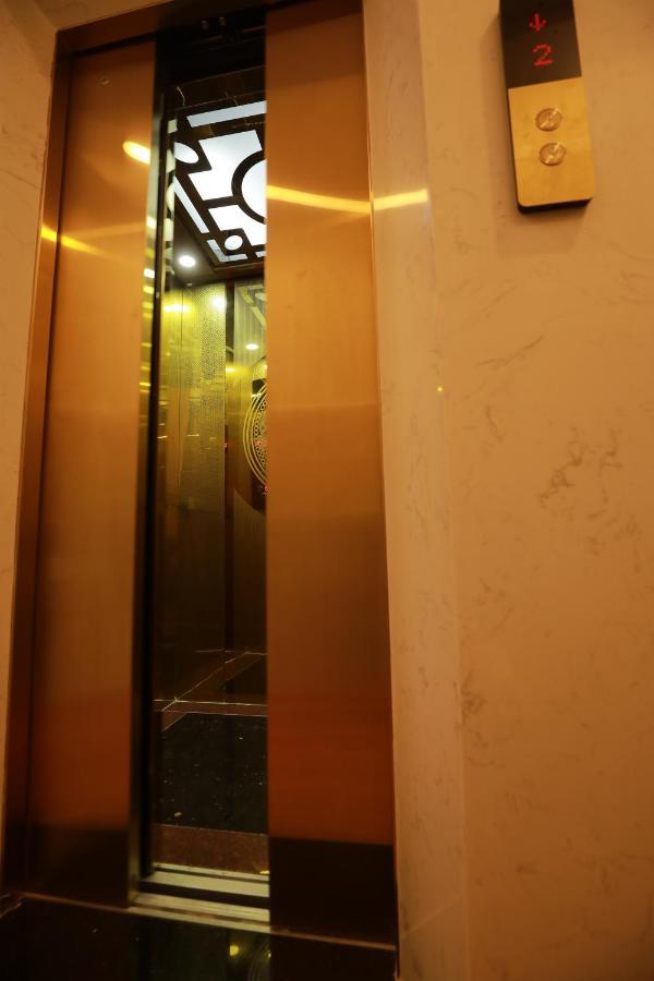 דה לאט Ves - Pa Luxury Hotel מראה חיצוני תמונה
