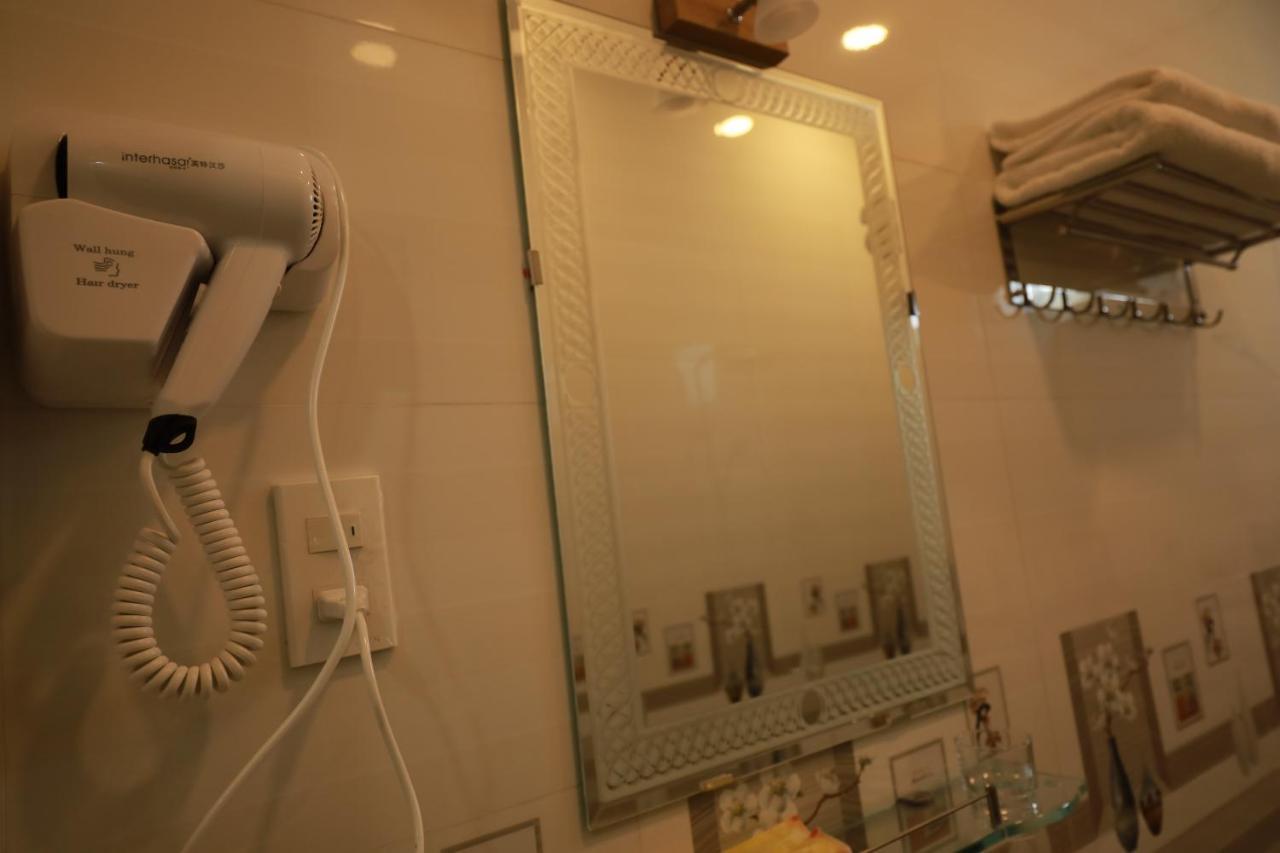 דה לאט Ves - Pa Luxury Hotel מראה חיצוני תמונה